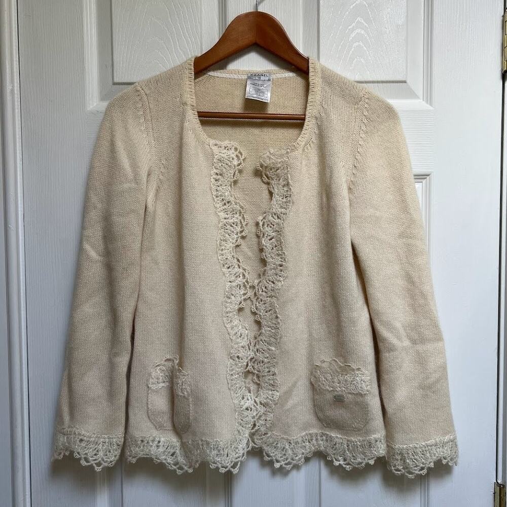 2006 Chanel Knit Cashmere Lace Cream Cardigan